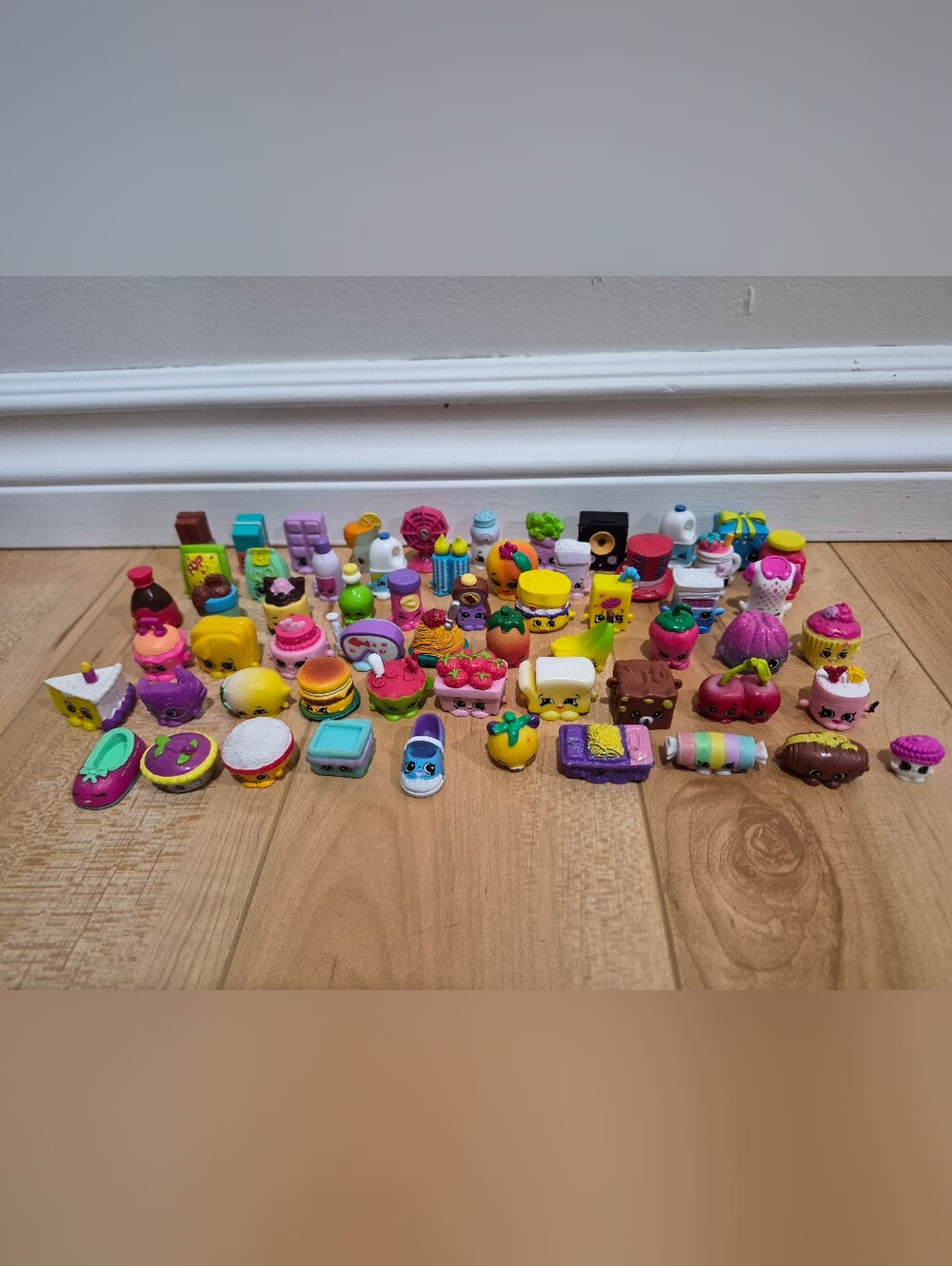 50 Shopkins (lot 2)